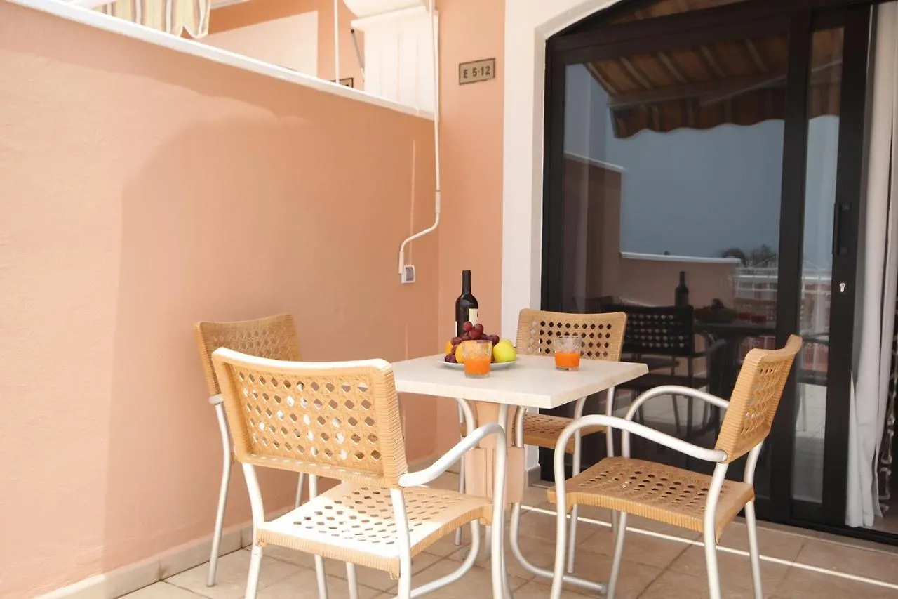 Apartment With Terrace On The Seafront In Playa Fanabe location